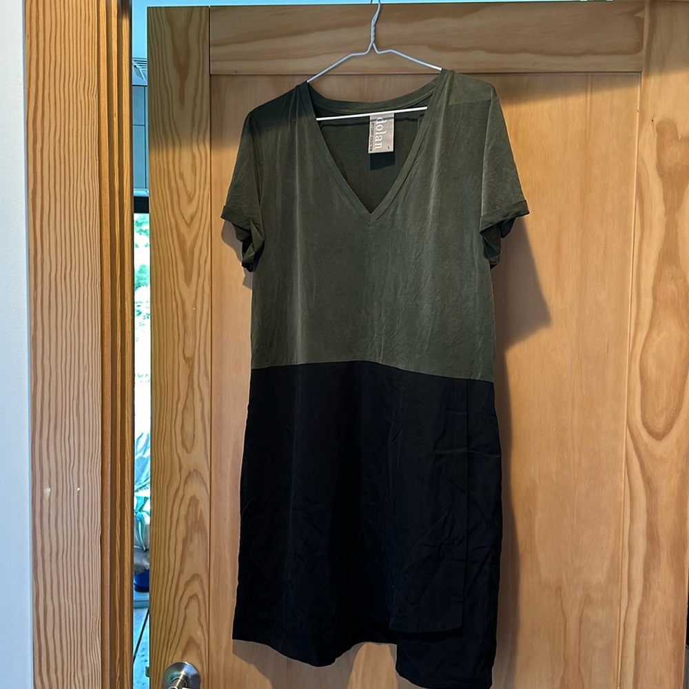 Dolan Left Coast shirt sleeve two tone mini dress